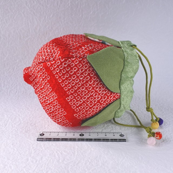 赤い絞りの　イチゴ　ポーチ　sr-10 3枚目の画像