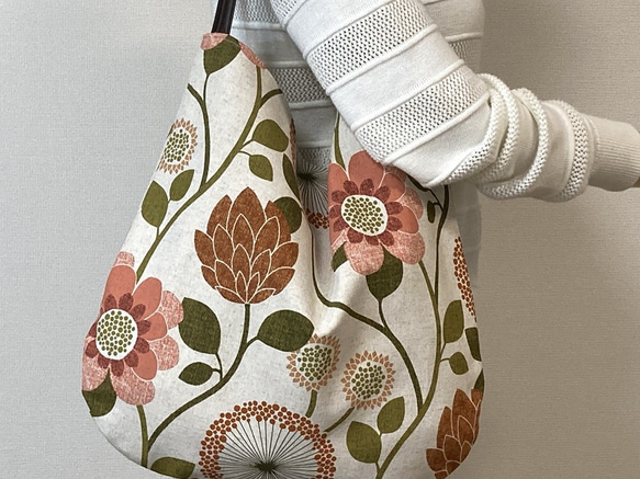くたっとまる bag・花柄・くったり・A4・生成・コーラルピンク・アースカラー 7枚目の画像