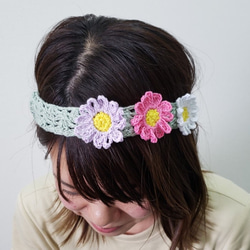 【売り切れ】レース編みのお花のヘアバンド 髪飾り k00508 1枚目の画像