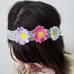 【売り切れ】レース編みのお花のヘアバンド 髪飾り k00508 2枚目の画像