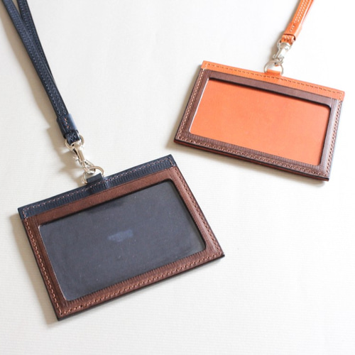 受注制作〉IDカードケース ※両面窓枠へ変更可能 パスケース・定期入れ