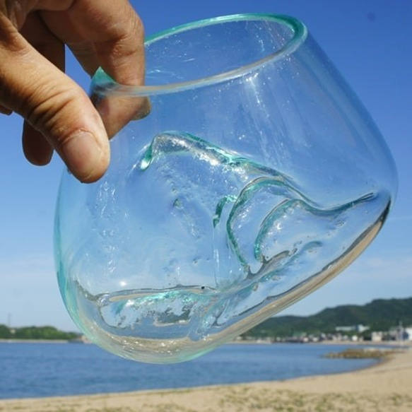 1点物 吹きガラスと天然木のオブジェXSr4 金魚鉢 メダカ 水槽 アクアリウム テラリウム コケリウム 花瓶 4枚目の画像