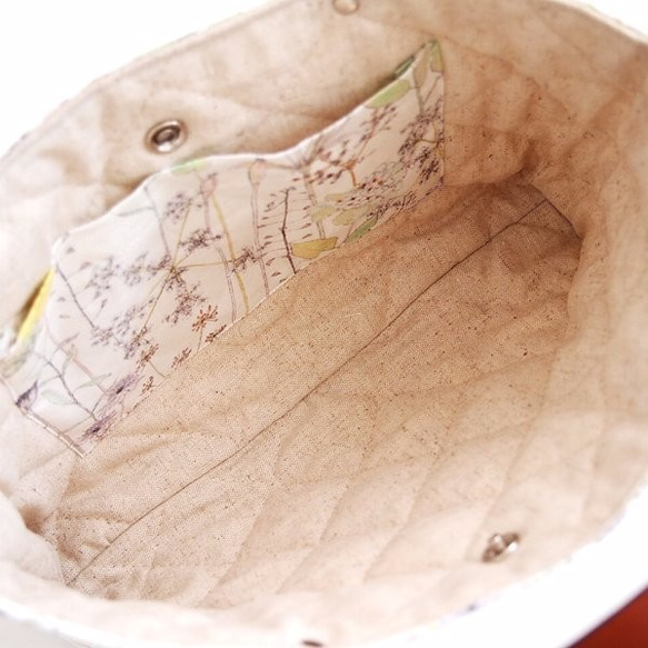 再販 リバティ イルマのプチバッグ お散歩に バッグインバッグに ボタニカル柄 B 5枚目の画像
