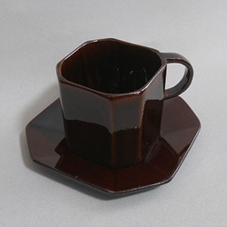 陶器 ティーカップ 飴釉 3枚目の画像