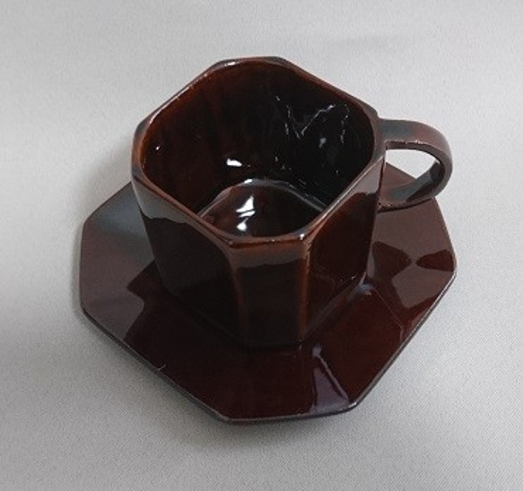 陶器 ティーカップ 飴釉 4枚目の画像