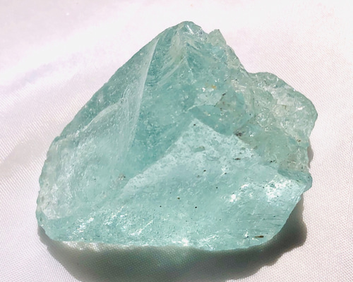 アンダラ クリスタル レア シーフォーム 気泡は精霊が宿っていると言