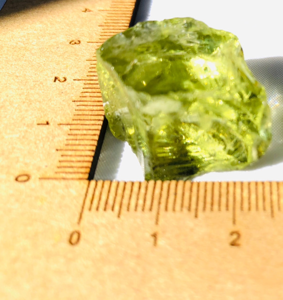 アンダラクリスタル      レア ラジウムグリーン  人気色 2枚目の画像