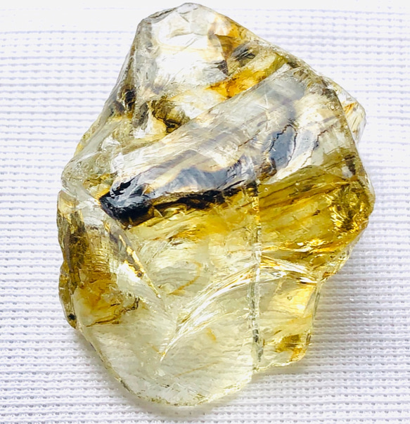 新春SALEお値下げ アンダラクリスタル　【レインボーオラクル】　希少！　正規品 アンダラクリスタル 希少☆レインボー