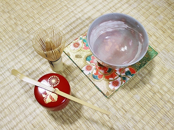 古袱紗（通常サイズ）・白地桜紋金襴 6枚目の画像