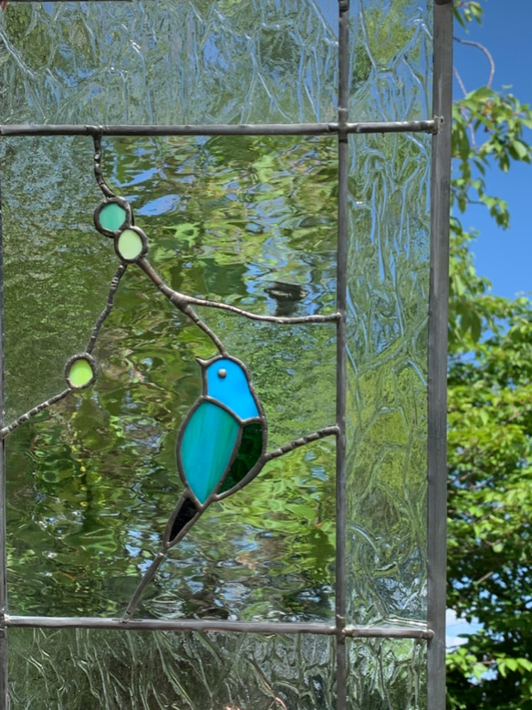 ステンドグラスパネル 【青い鳥の窓】 Ａ3サイズーcreema限定販売ー　 窓、扉にはめ込む (受注制作) 6枚目の画像