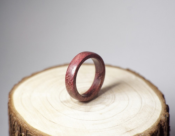 Purpleheart~木製のリング 3枚目の画像