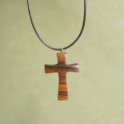 Cocobolo~十字架~木製のネックレス 1枚目の画像