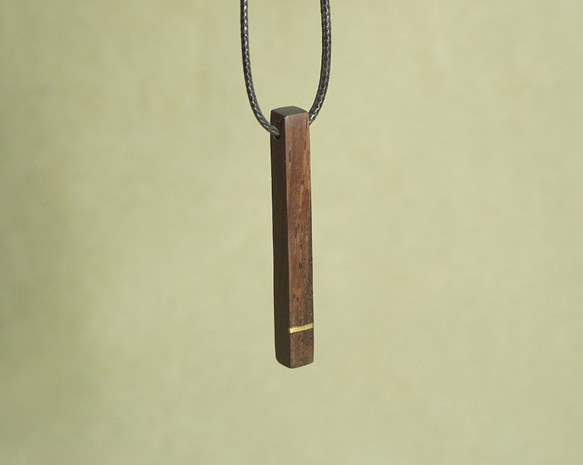 Cocobolo~木製のネックレス 3枚目の画像