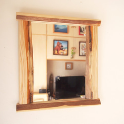 【ミラー・鏡】木肌を活かしたナチュラル壁掛けミラー　縦でも横でも 1枚目の画像