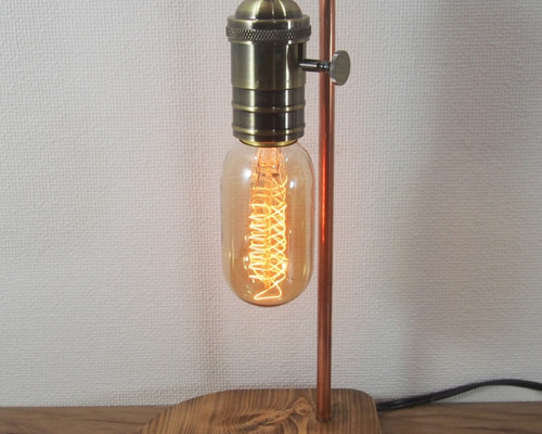 受注製作【癒しの灯り】曲げ銅管のレトロ調スタンドライト Bタイプ