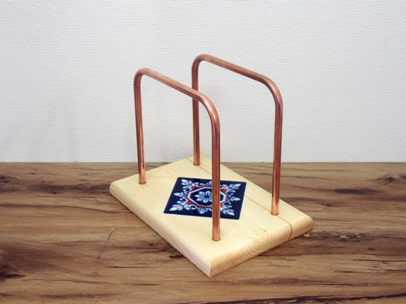 【珈琲グッズ】コーヒードリップスタンド　曲げ銅管とタイルのシンプル仕上げ 3枚目の画像