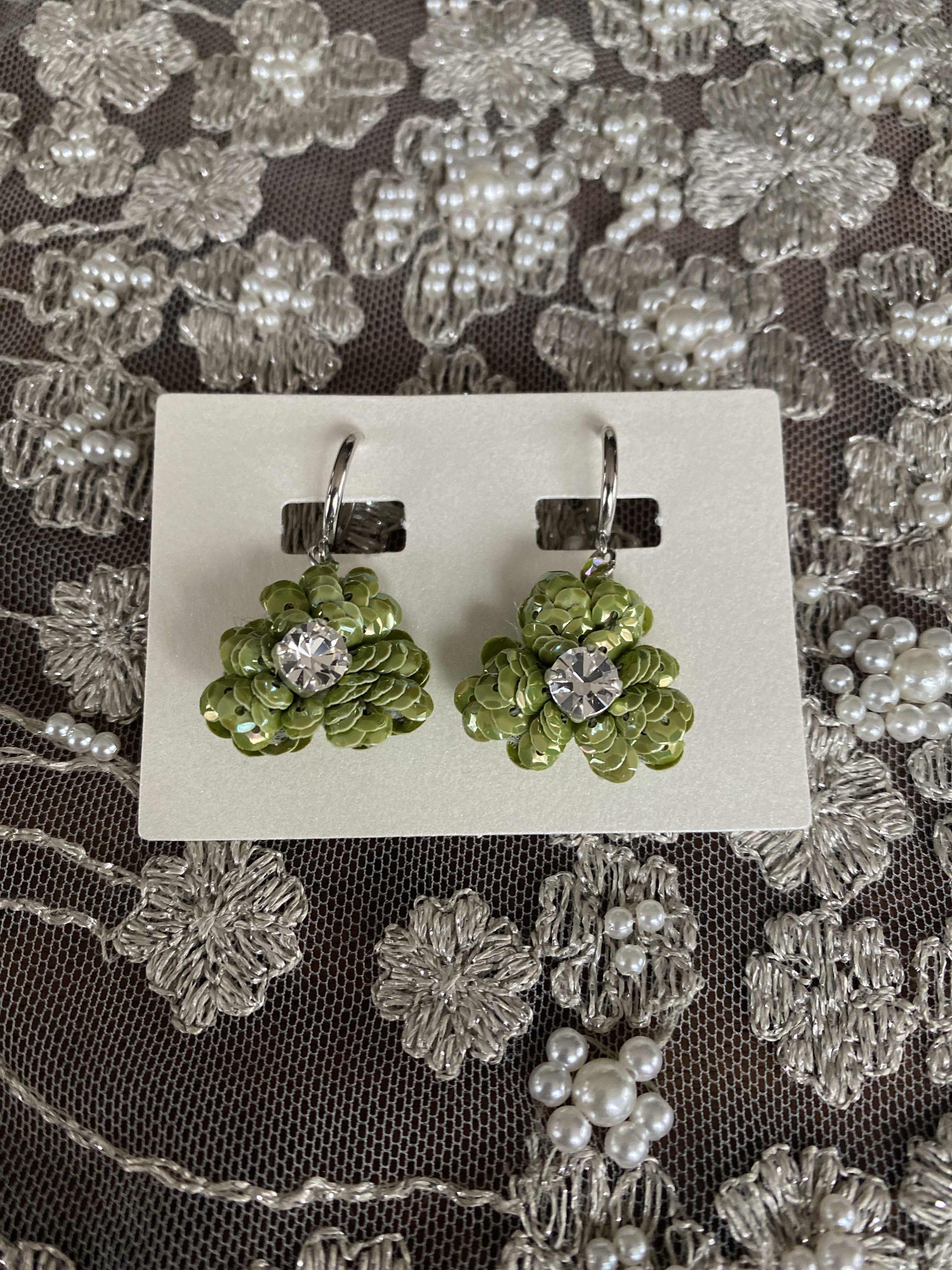 揺れる両面フラワー