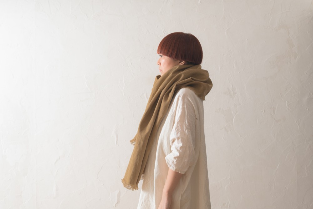 育てるストール ハーフ 起毛リネン キャメル