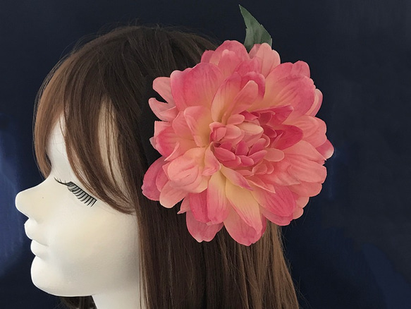 花の髪飾り  ピンクダリア　結婚式 パーティー お呼ばれ プレゼント 1枚目の画像
