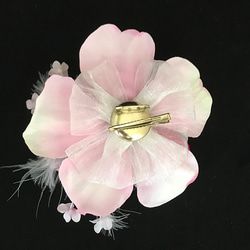 花胸花粉色牡丹入學典禮畢業典禮婚禮 第4張的照片