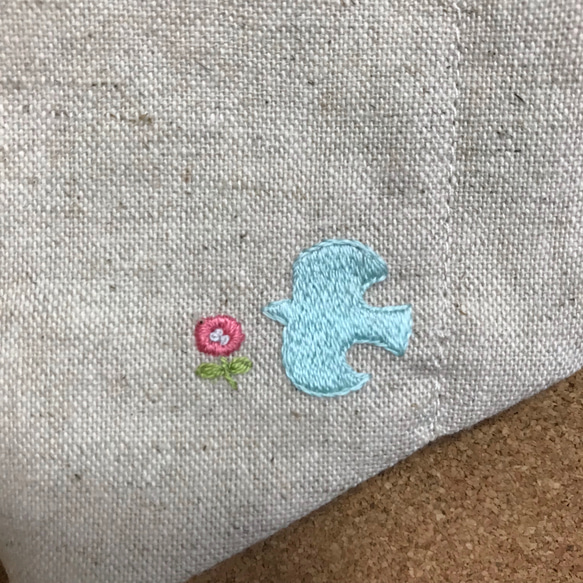 立体マスク＊刺繍＊北欧風刺繍＊コットンリネン＊ダブルガーゼ＊ 2枚目の画像