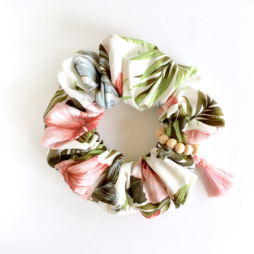 Hula❤︎girl white garden Ⅱ ハワイアンシュシュ シュシュ