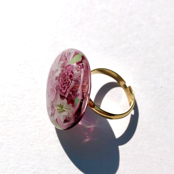 《フラワーブーケ》　指輪　リング　ガラス　とんぼ玉　花　カーネーション　母の日 3枚目の画像