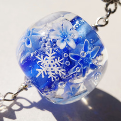 《氷華～雪の結晶》　かんざし　ガラス　とんぼ玉　雪 1枚目の画像
