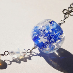 《氷華～雪の結晶》　かんざし　ガラス　とんぼ玉　雪 5枚目の画像