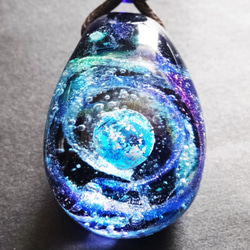 《地球》　ペンダント　とんぼ玉　　宇宙　ガラス　銀河　星 2枚目の画像