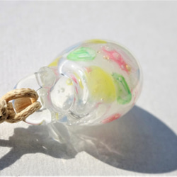 《candy》　アロマペンダント　ガラス　とんぼ玉　 3枚目の画像
