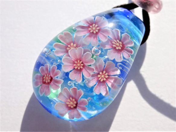 “櫻花”吊燈玻璃Tonbon球櫻桃樹 第3張的照片