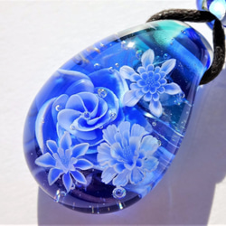 “藍色玫瑰和Korihana”挂件玻璃球蜻蜓藍玫瑰 第3張的照片