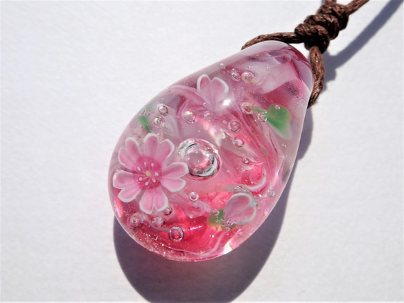 “快樂氣泡〜櫻花”珀蒂挂件玻璃球蜻蜓挂件 第3張的照片
