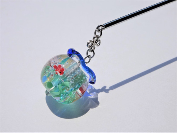 “Fishbowl”釉面玻璃Tonbo球金魚浴衣 第5張的照片