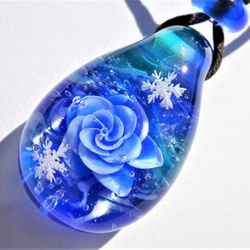 “冬季藍玫瑰”吊墜玻璃Tonbon球散玫瑰雪花 第3張的照片