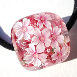 《桜》　ガラス　とんぼ玉　ヘアアクセサリー　 3枚目の画像