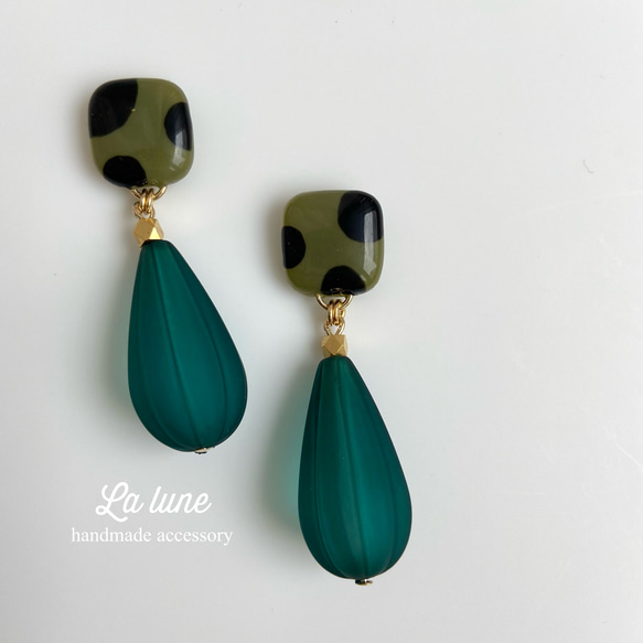 再販♡秋冬♡カーキとブラックのドットスクエア×マットクリアグリーン  