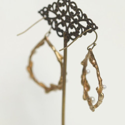 Shizuku Wreath / earrings - Pearl 8枚目の画像