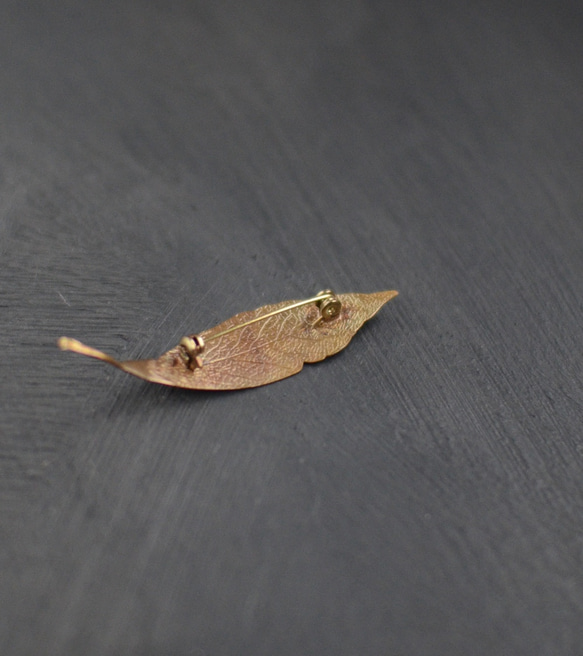 Fallen leaves / brooch 3枚目の画像
