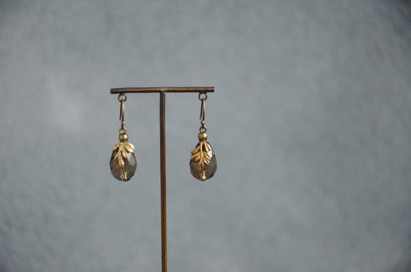 Fruit / earrings - Smoky quartz 1枚目の画像