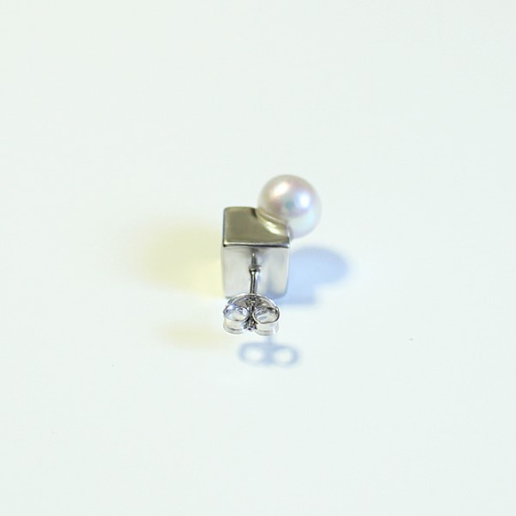 ■solid pearl pierce -square / silver-■ ソリッドパールピアス スクエア シルバー 5枚目の画像