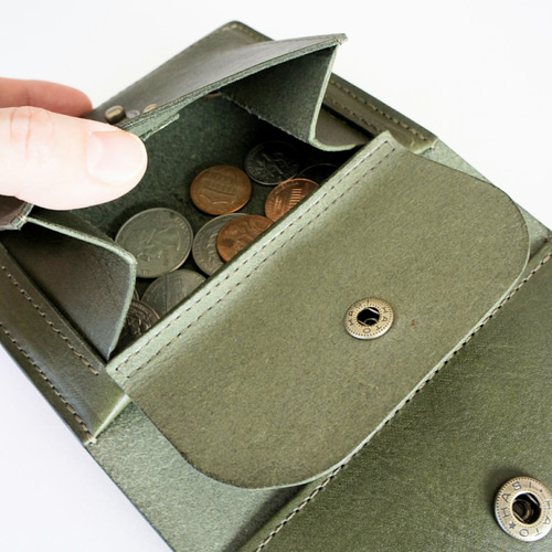 ダコタ 二つ折り財布 グリーン レザー ダコタ 財布 カーキ 革 小銭入れ 本革 楽天市場】ダコタ限定革小物+選べるノベルティ ダコタ 財布 二