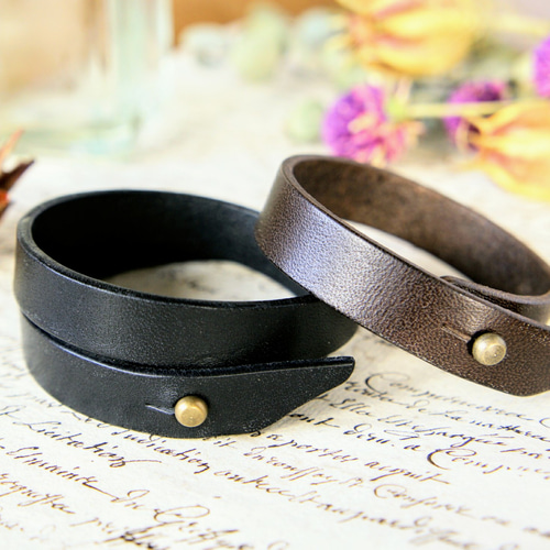 3wayレザーブレスレット◇選べるカラー◇3連ブレスレット◇シングルと