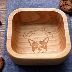 フレンチブルドッグ 小さな木製のボウル・おやつ皿【天然木材・正方形】2個セット 4枚目の画像