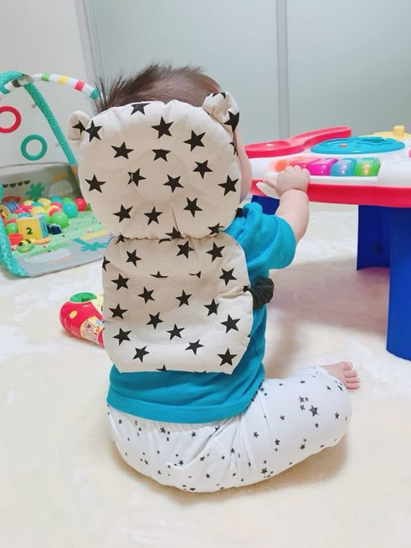 ごっつん防止 ウサちゃんの転倒防止リュック 4枚目の画像