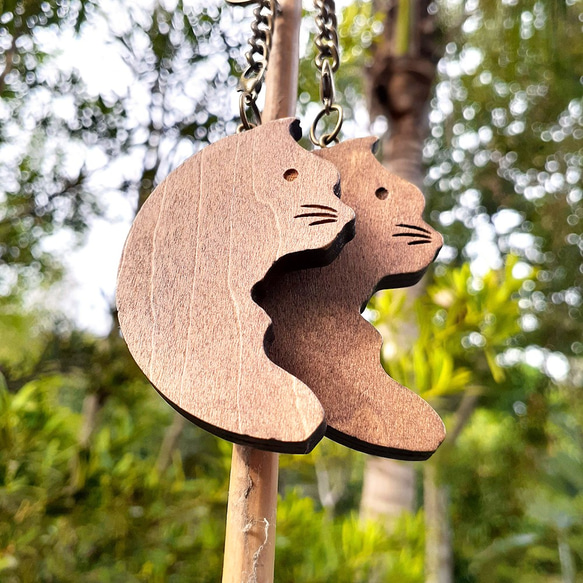 手作り木製キーホルダー[Cat〜Banyue Meow] 1枚目の画像