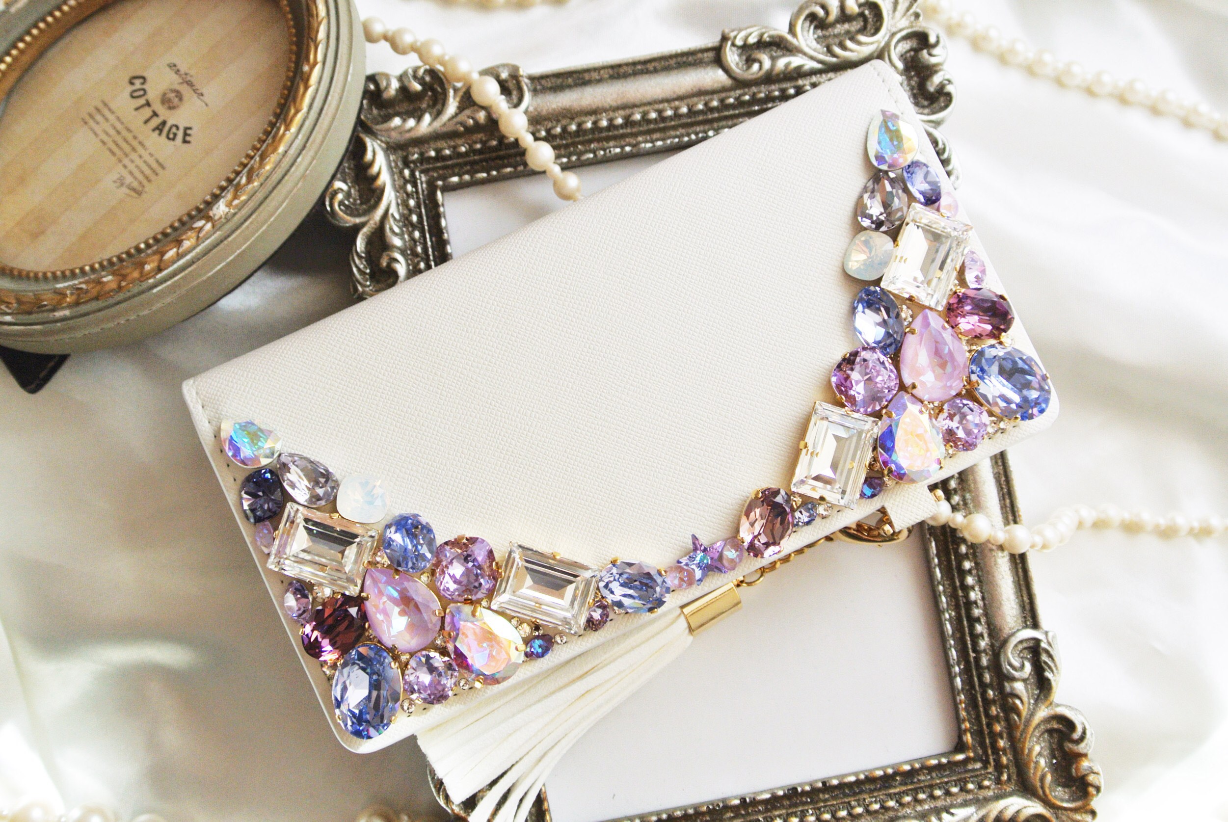 手帳型 iPhone17pro,Max16,15,14他スワロフスキーデコレーションケースパープル系ビジュースマホカバー