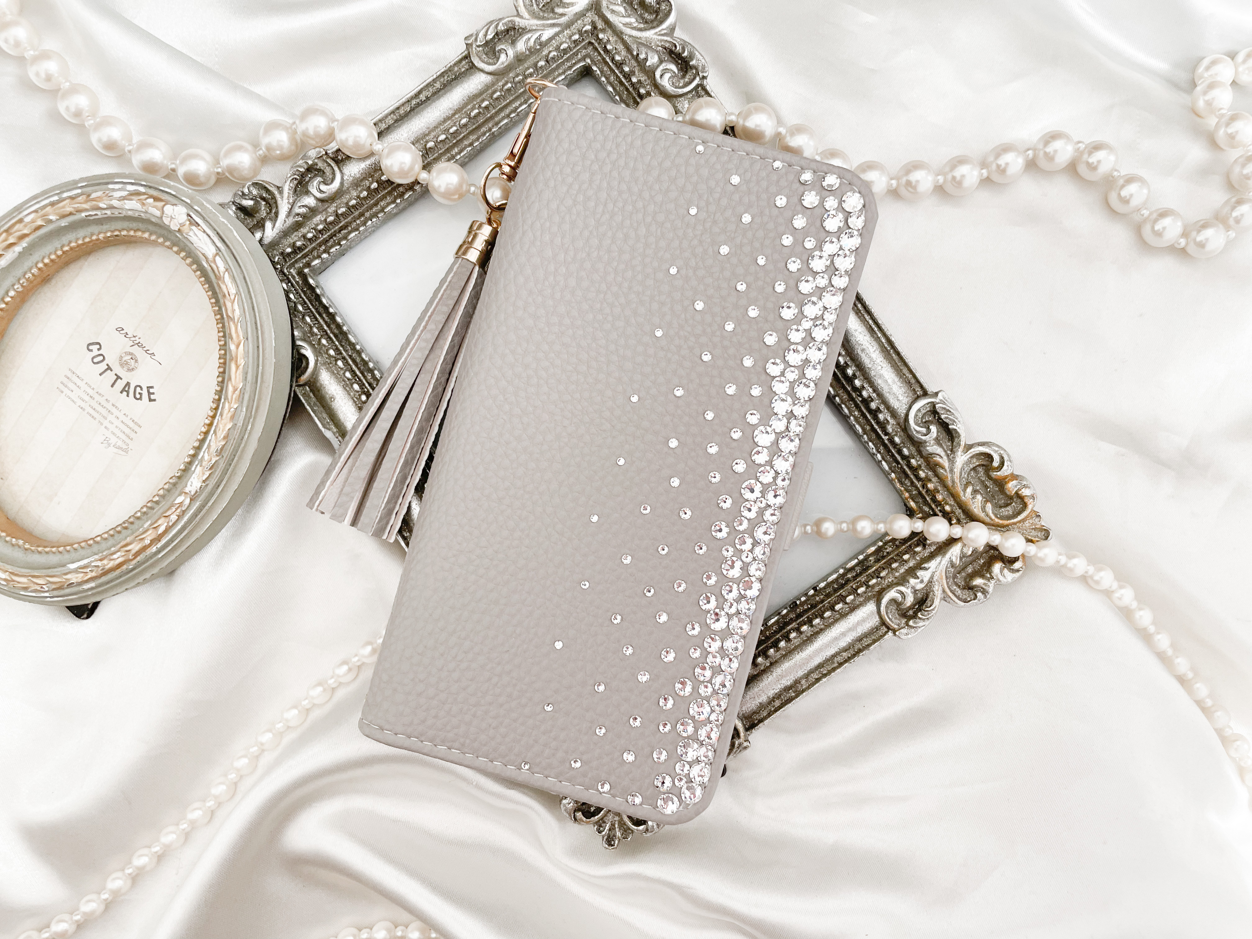 手帳型Phone16pro,15,14シリーズ他全機種 グレーケース クリスタル デコレーションケースくすみ ニュアンス