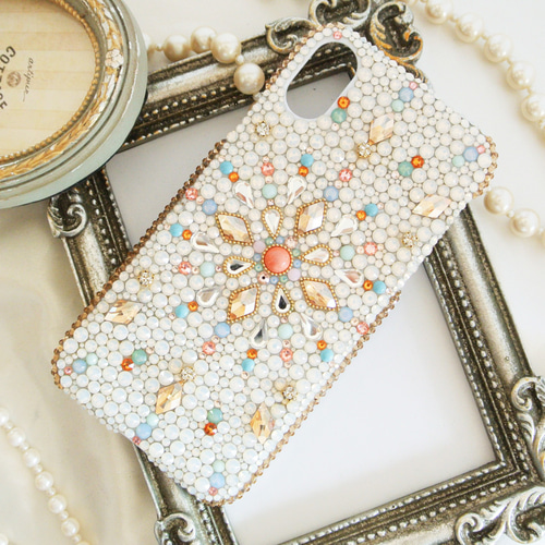 iPhone17pro,16,15,14他全機種ケース スワロフスキーモロッコ風